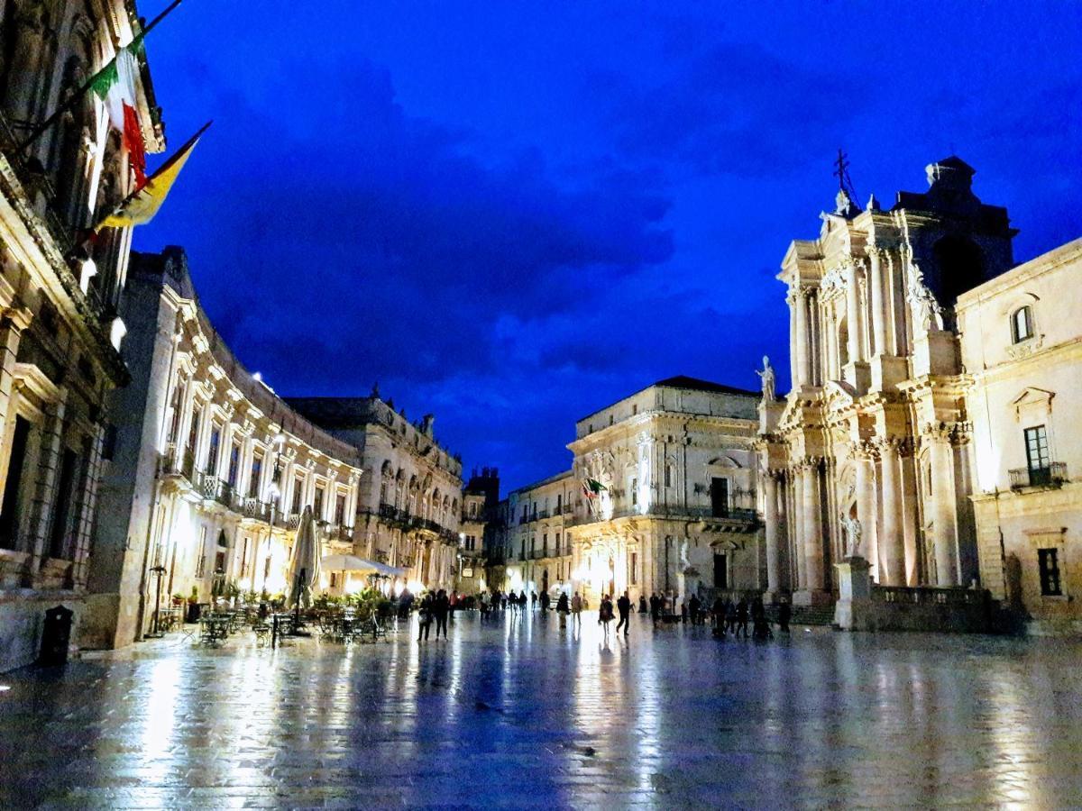 Elegante Appartamento In Palazzo Storico Ortigia Siraküza Dış mekan fotoğraf