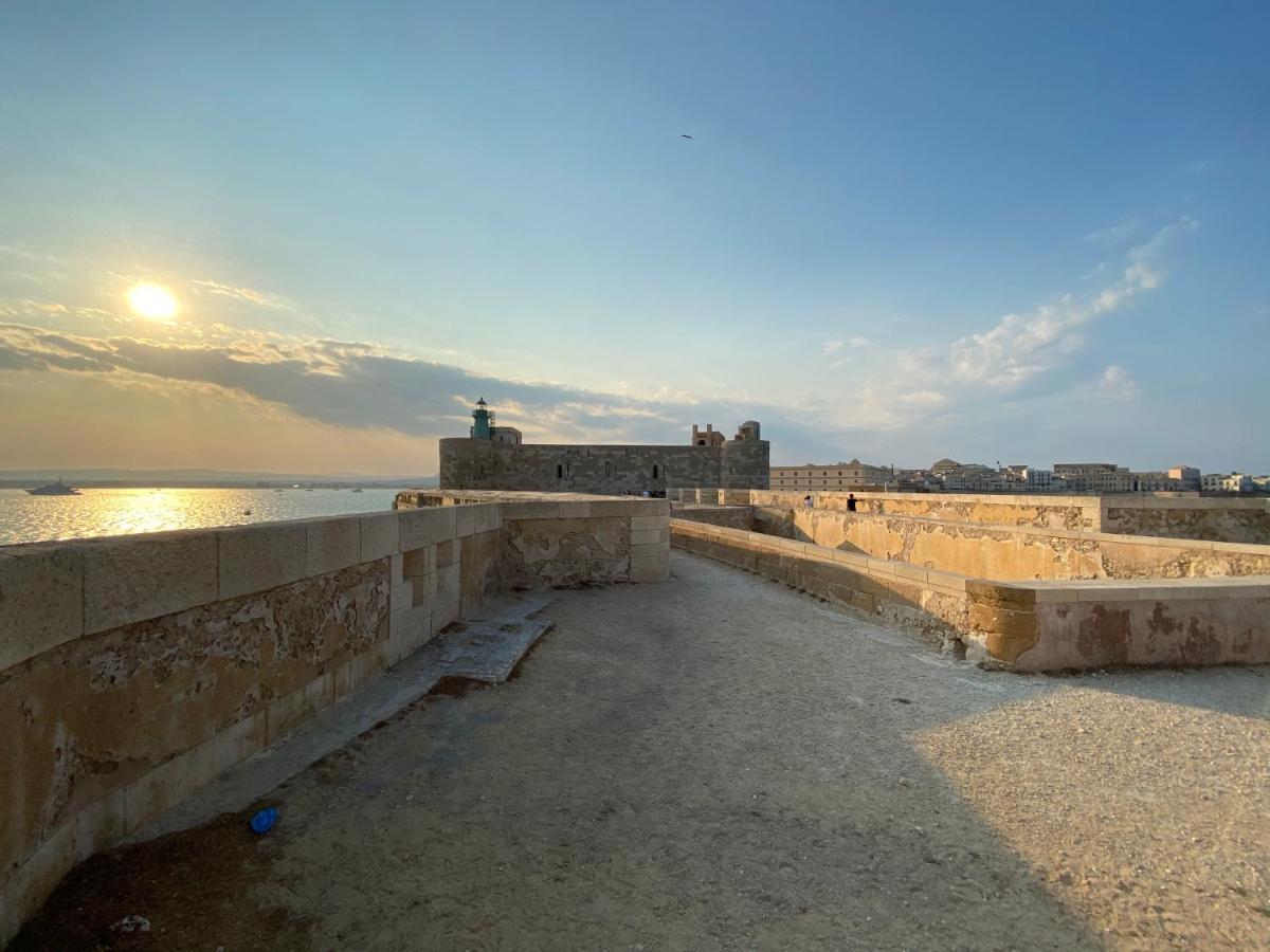 Elegante Appartamento In Palazzo Storico Ortigia Siraküza Dış mekan fotoğraf