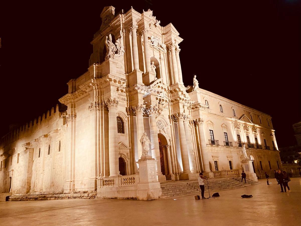 Elegante Appartamento In Palazzo Storico Ortigia Siraküza Dış mekan fotoğraf