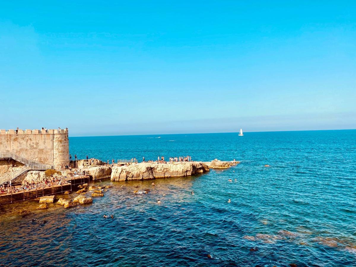 Elegante Appartamento In Palazzo Storico Ortigia Siraküza Dış mekan fotoğraf