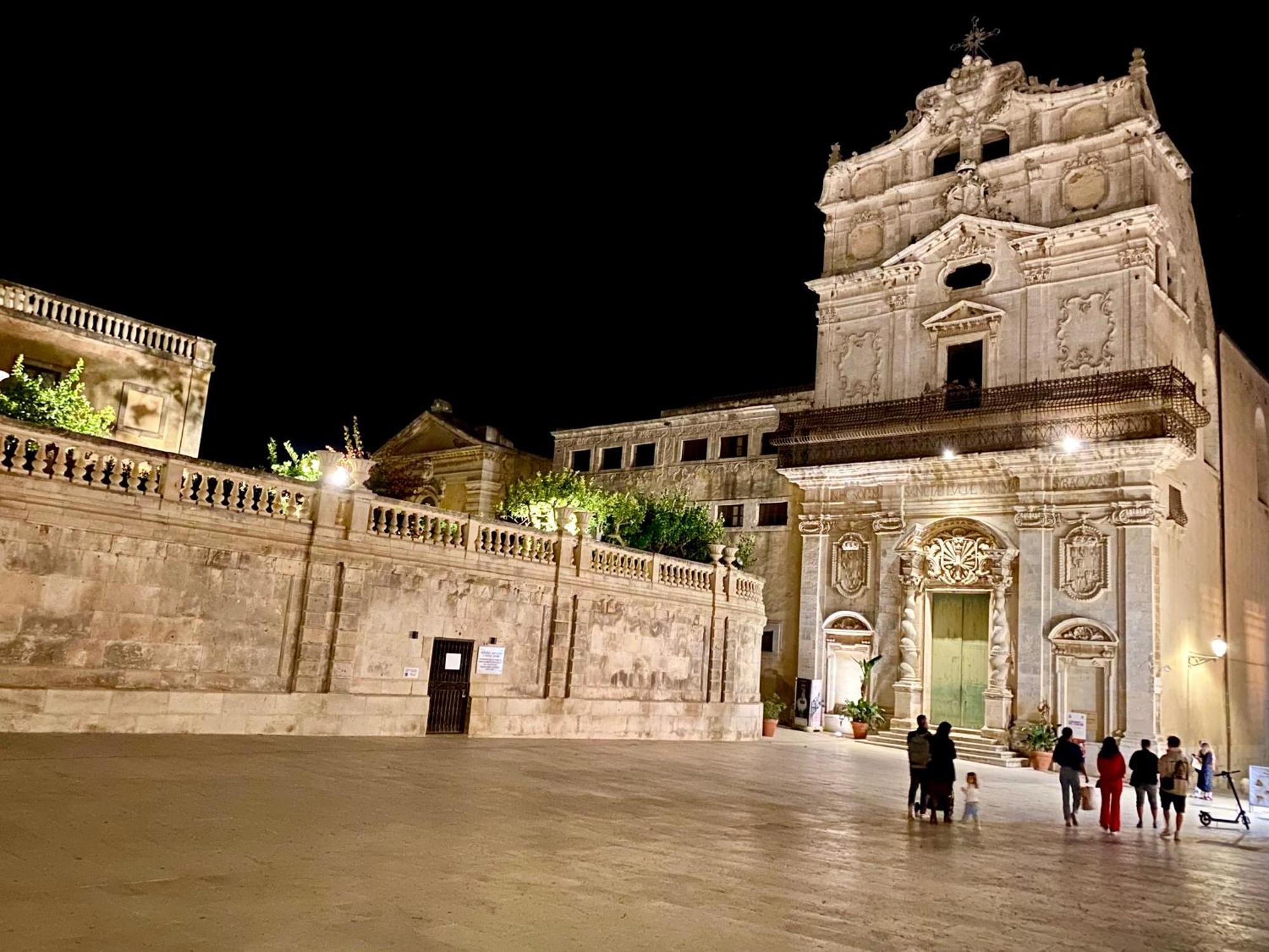 Elegante Appartamento In Palazzo Storico Ortigia Siraküza Dış mekan fotoğraf